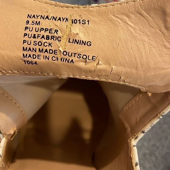 Steve Madden Nayna Snake Skin Print Ankle Booties 9.5M - Picture 10 of 10